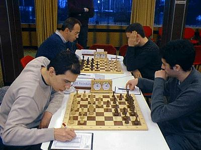 SG Solingen - SCA St. Ingbert,
Bretter 1 und 2
links: Rustam Kasimdzhanov